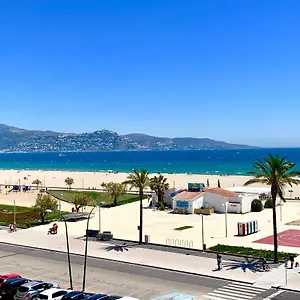 https://edifici-valeria.topcostabravahotels.com